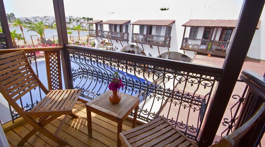 Costa Bitezhan Beach  4*