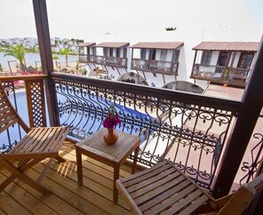 Costa Bitezhan Beach  4*