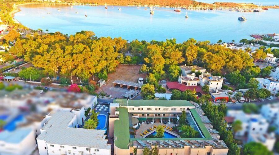 Bleu Nuit Hotel Bodrum  4*