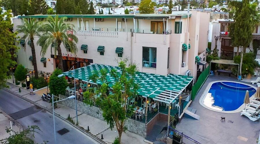 Bleu Nuit Hotel Bodrum  4*