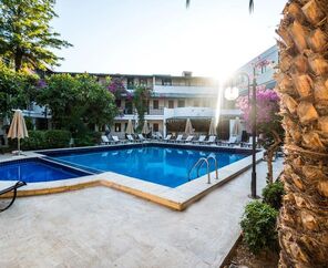 Bleu Nuit Hotel Bodrum  4*