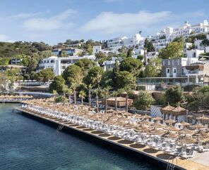 Holiday Inn Resort   5*