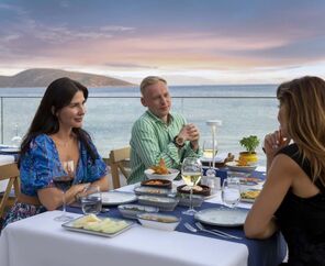 Holiday Inn Resort   5*