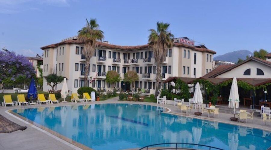 Bezay Hotel   3*