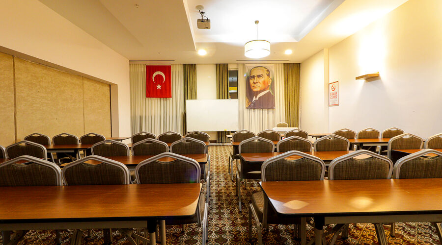 Sandıklı Termal Park Otel 5*