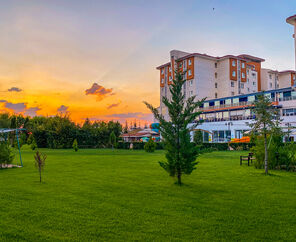 Sandıklı Termal Park Otel 5*