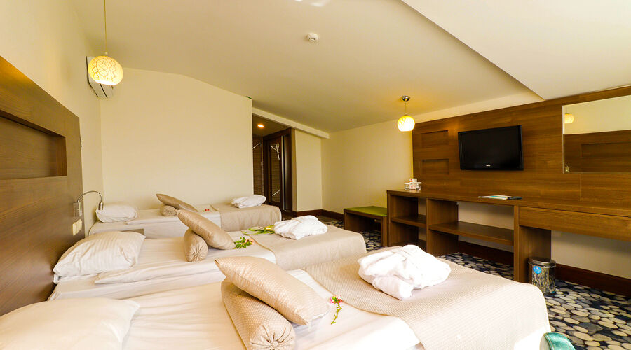 Sandıklı Termal Park Otel 5*