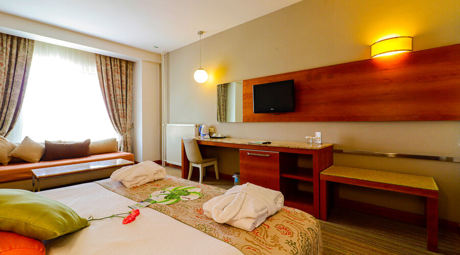 Sandıklı Termal Park Otel 5*