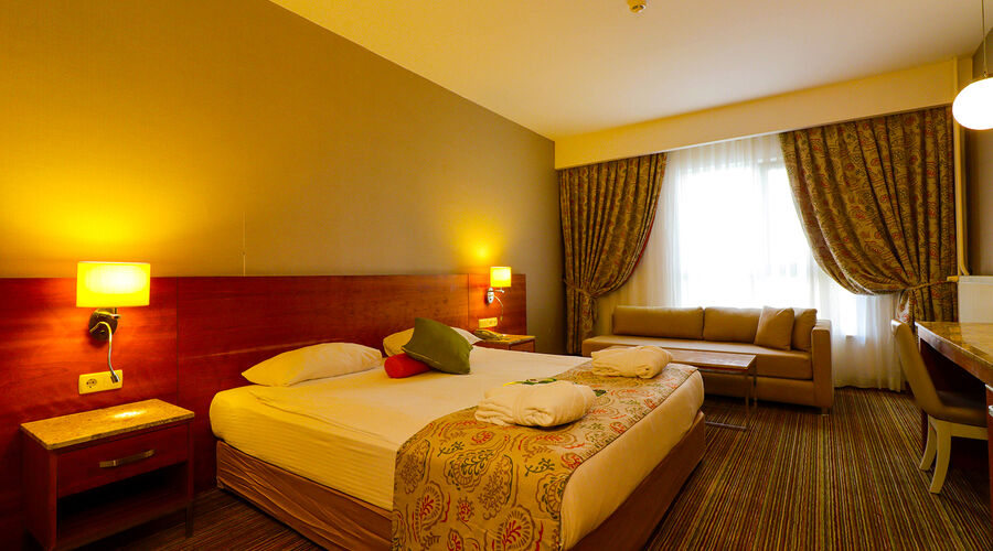 Sandıklı Termal Park Otel 5*