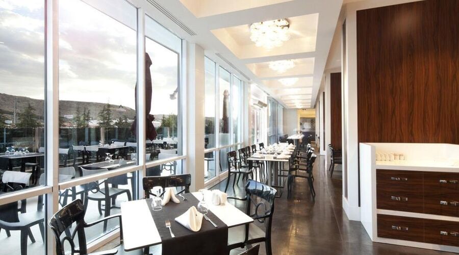 İkbal Thermal Hotel Spa 5*