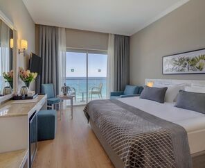 Corendon Playa Kemer 5*