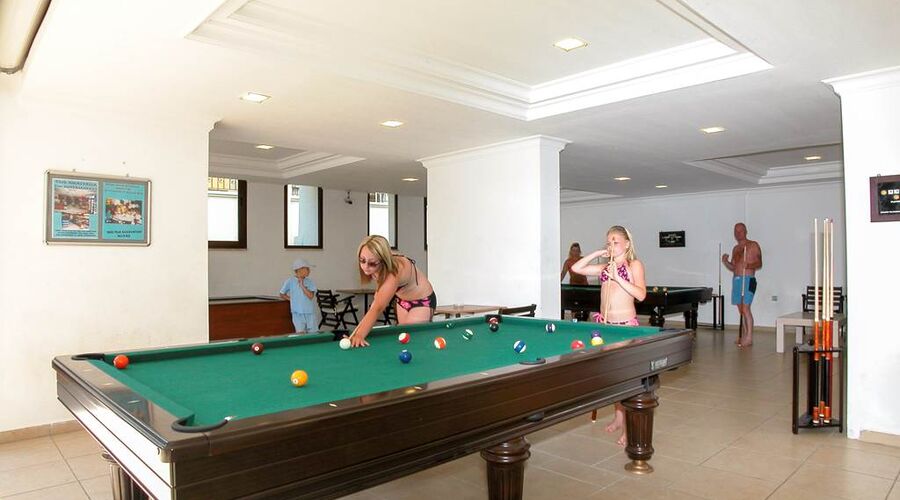 Club Anastaisa  3* +
