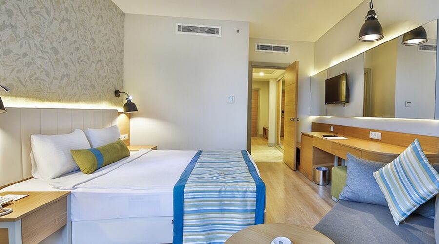 Calido Maris Hotel 5*