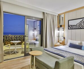 Calido Maris Hotel 5*