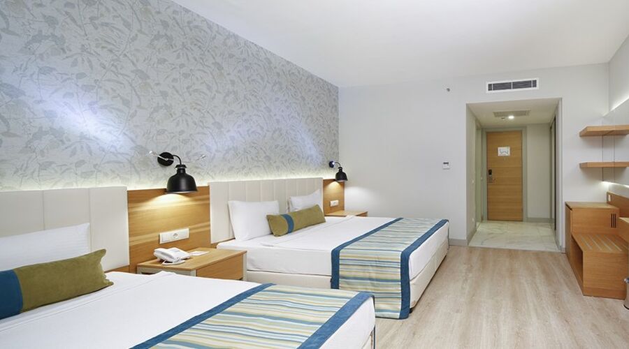Calido Maris Hotel 5*