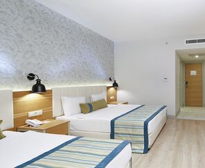 Calido Maris Hotel 5*