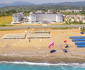 Calido Maris Hotel 5*