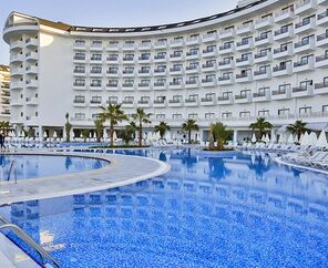 Calido Maris Hotel 5*