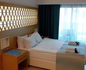Aurasia Design Hotel 3*