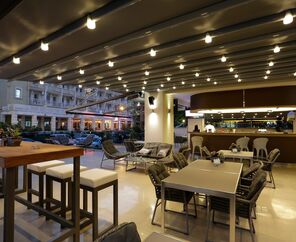 Aurasia Design Hotel 3*