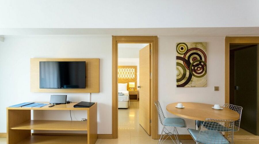 Aurasia Design Hotel 3*