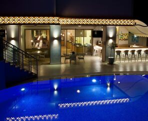 Aurasia Design Hotel 3*