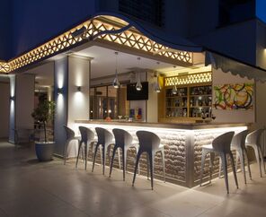 Aurasia Design Hotel 3*