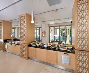 Aurasia Design Hotel 3*