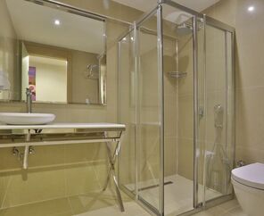 Aurasia Design Hotel 3*