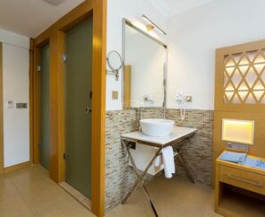 Aurasia Design Hotel 3*