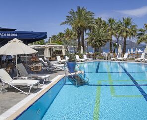 Cettia Beach Resort 4*