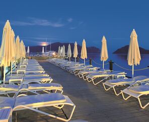 Cettia Beach Resort 4*