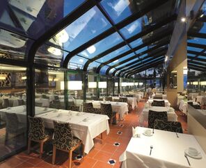 Cettia Beach Resort 4*