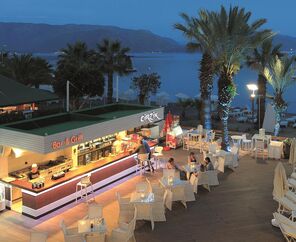 Cettia Beach Resort 4*