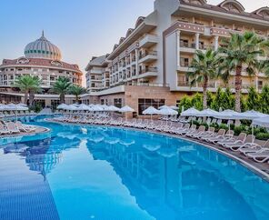 Kirman Belazur Resort & Spa 5*