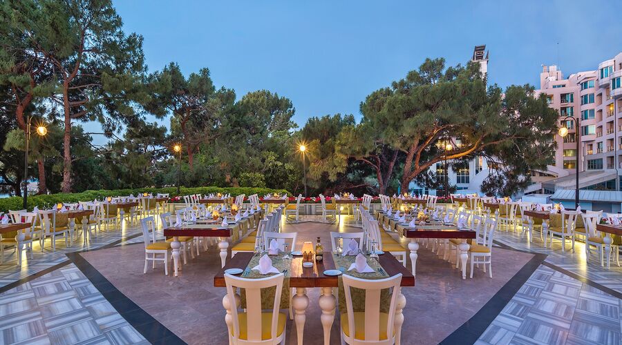 Rixos Sungate