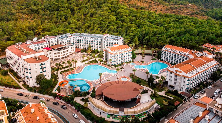 Green Nature Resort  5*