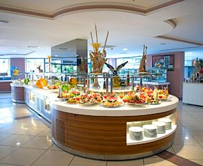 Green Nature Resort  5*
