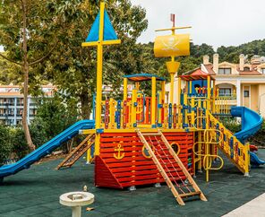 Green Nature Resort  5*