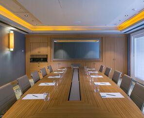 Caresse a Luxury Collection Resort & Spa