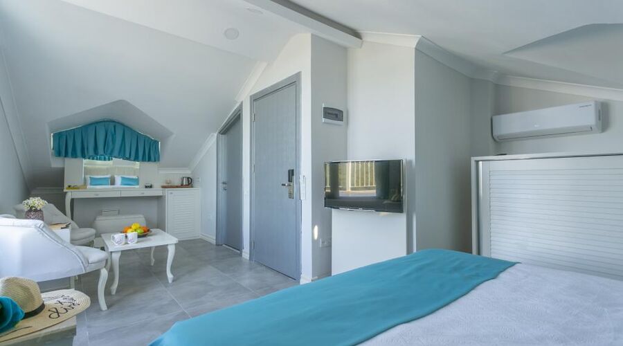 Monastery Suites Hotel