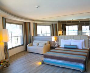 Turunç Premium Hotel 5*