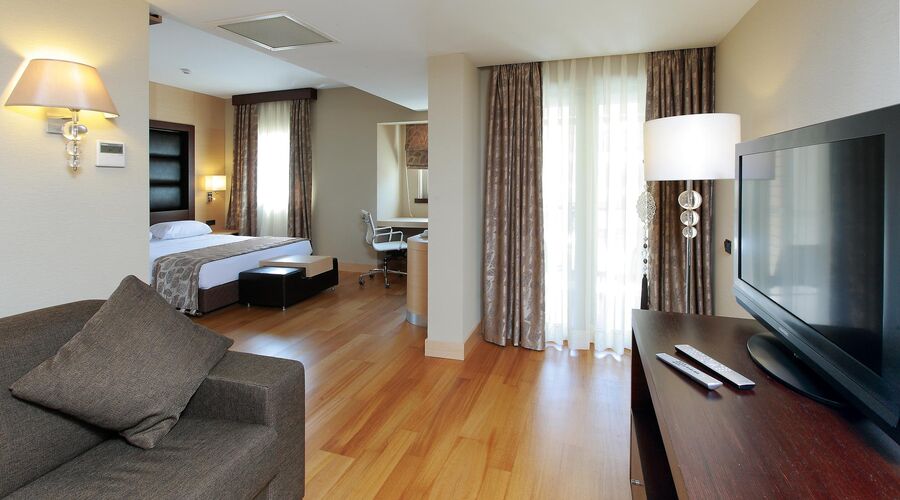 Cettia Beach Resort 4*