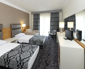 Cettia Beach Resort 4*