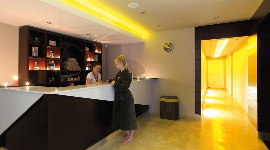Cettia Beach Resort 4*
