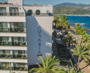 Aurasia Beach Hotel  3*