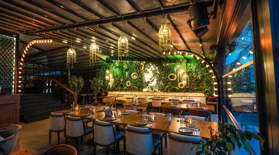 Aurasia Beach Hotel  3*