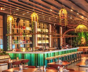 Aurasia Beach Hotel  3*