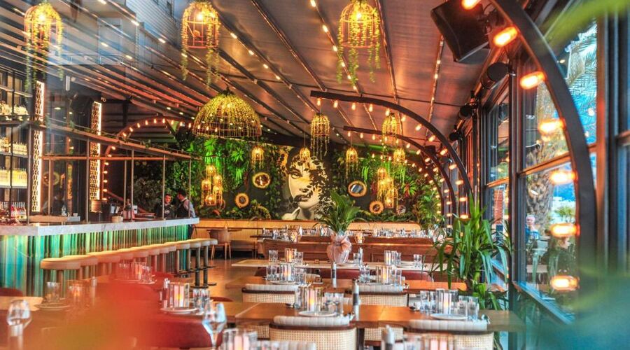 Aurasia Beach Hotel  3*