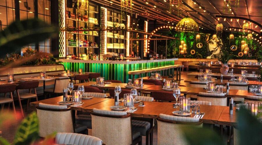 Aurasia Beach Hotel  3*